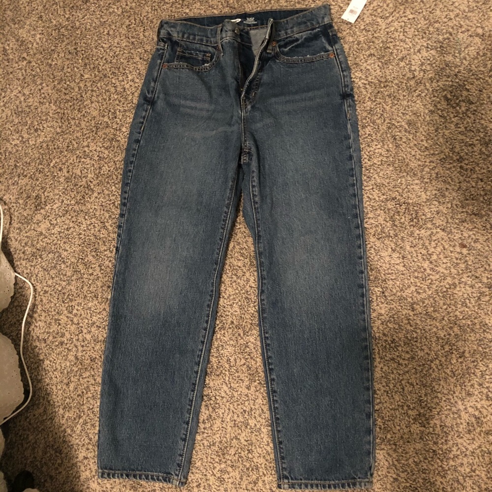 Old Navy Boyfriend Jeans NWT